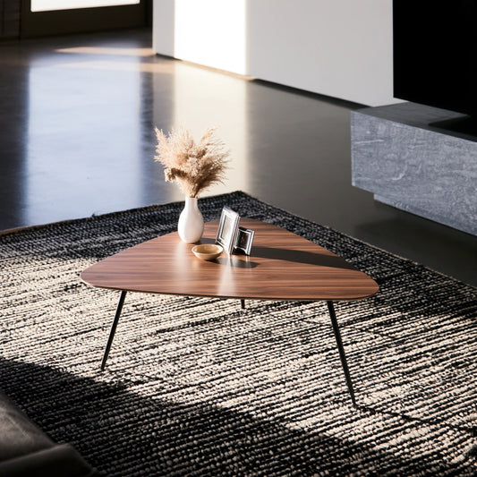 Salontafel van hout met walnootlook, kleur walnootbruin
